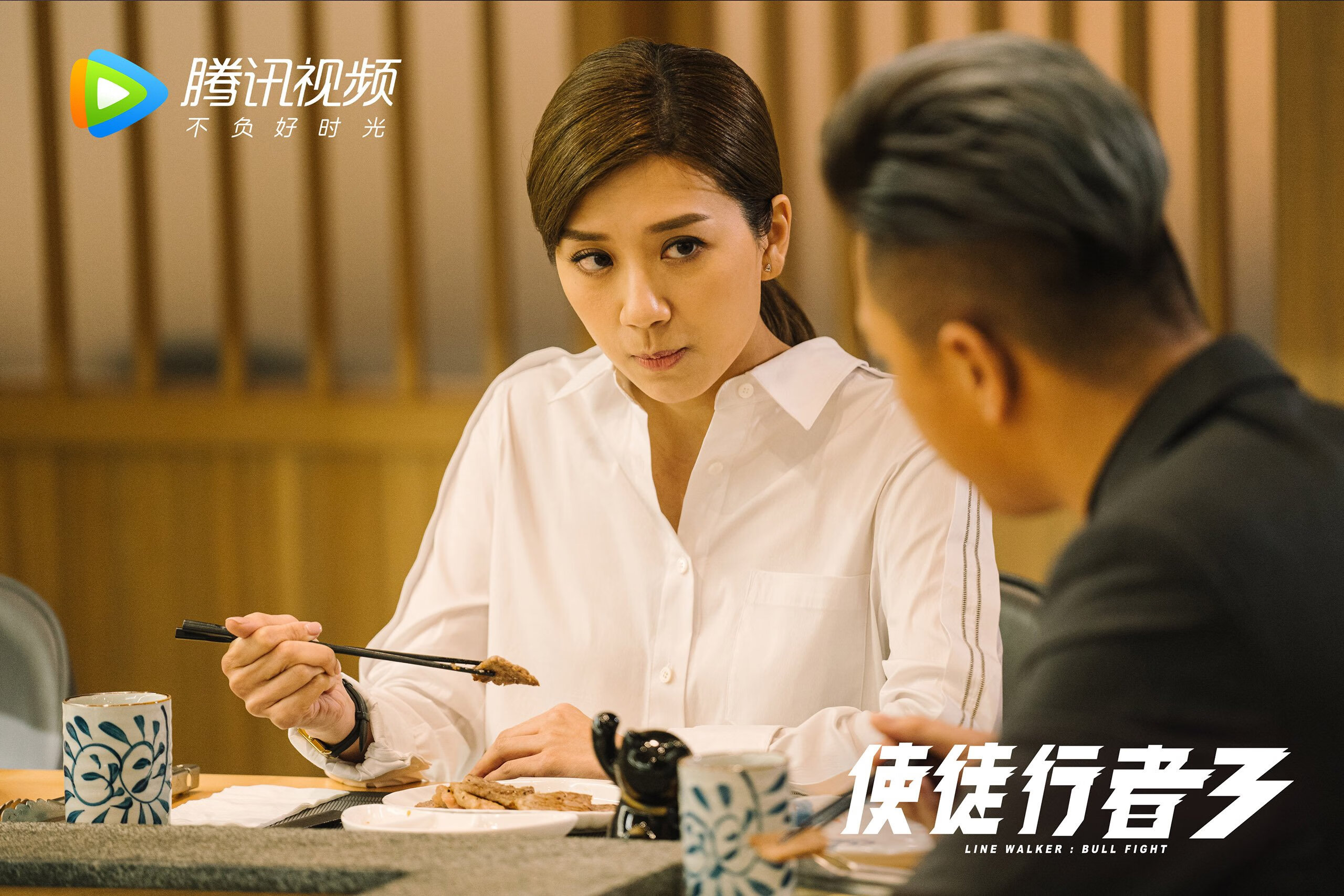 普里吉奥尼将担任西部全明星助理教练，首次亮相NBA全明星赛，普里吉奥尼的妻子照片