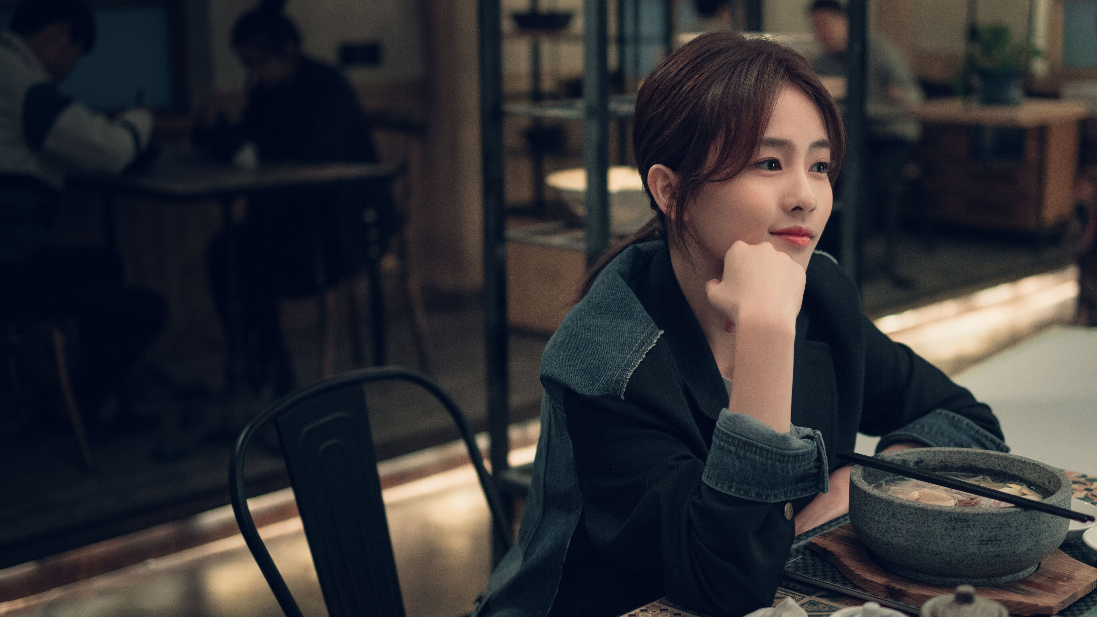 b体育(sports)官方网站-穿越火线（CF）国际邀请赛激情四射，战队激烈厮杀，cf国际比赛规则