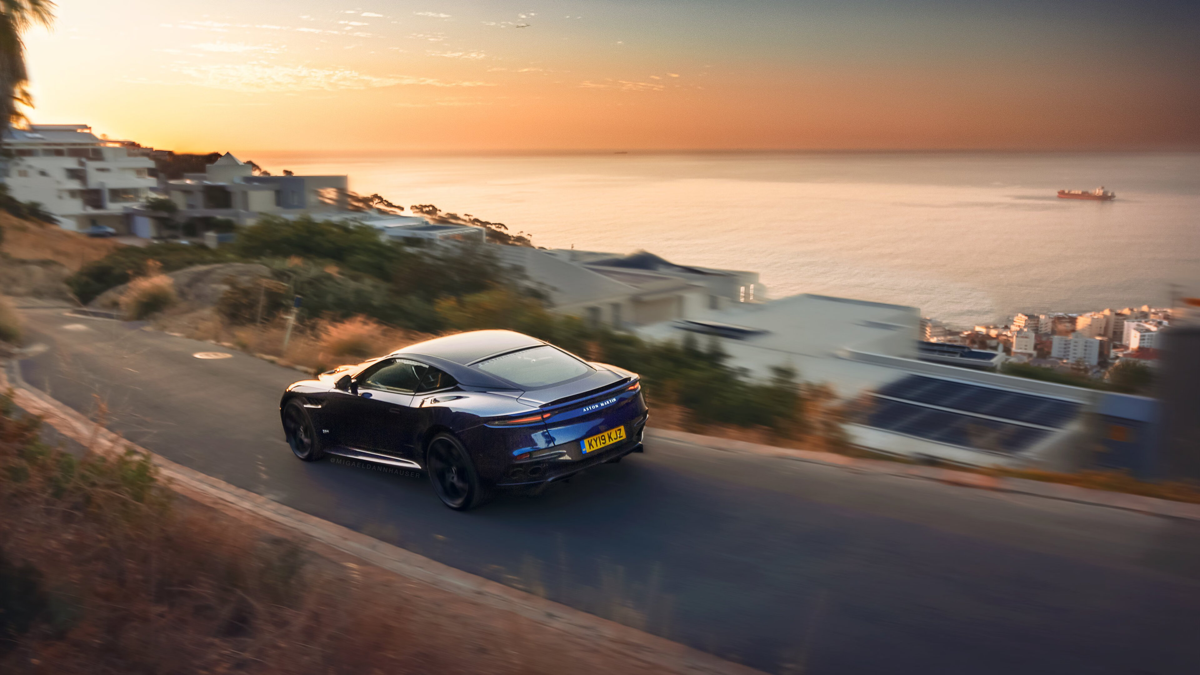 场边加装高清摄像头采集战术数据提供精准比赛复盘素材