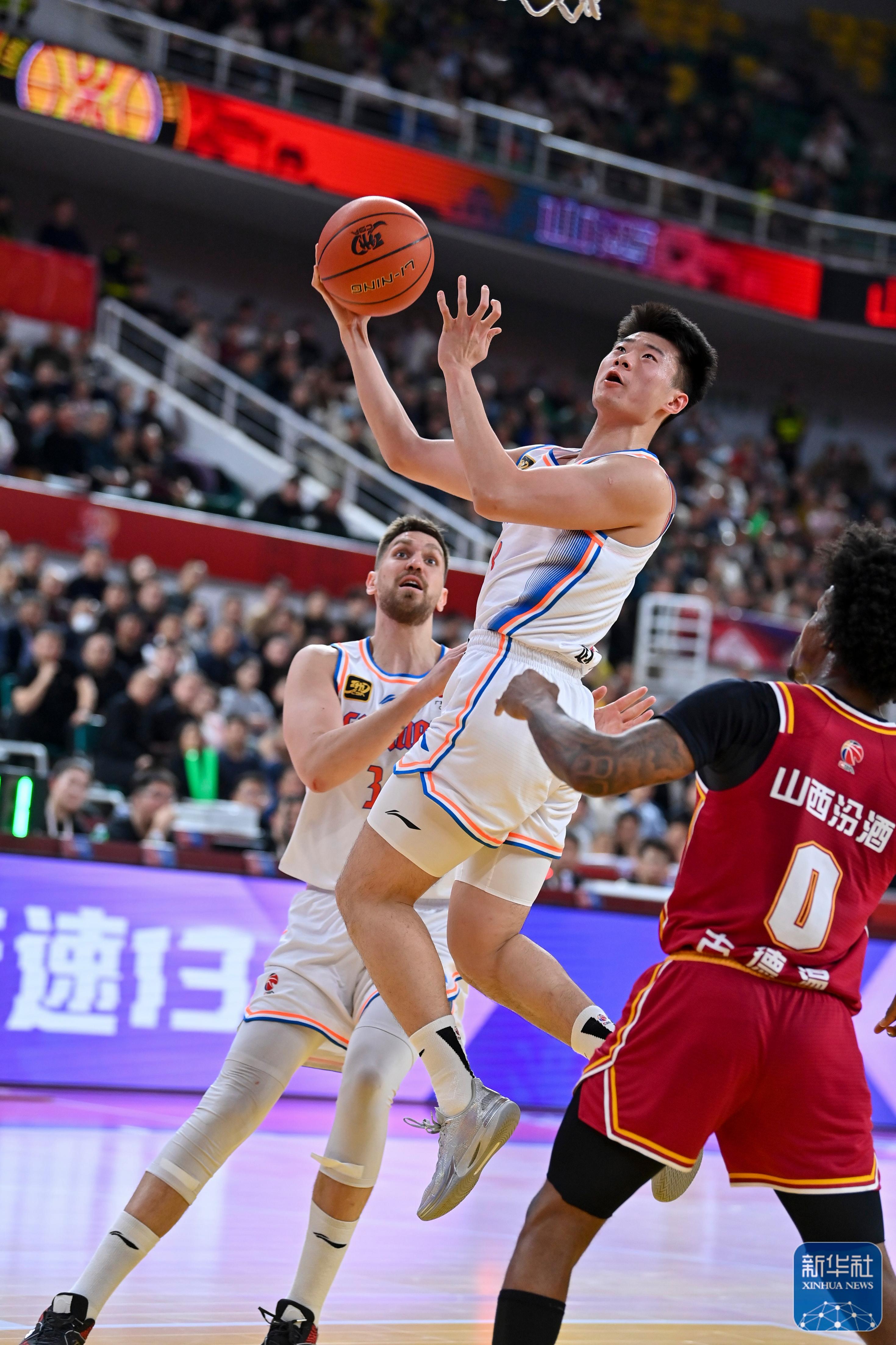 关于B体育官方网址：CBA选秀落选秀追踪：他们的篮球之路在何方？的信息